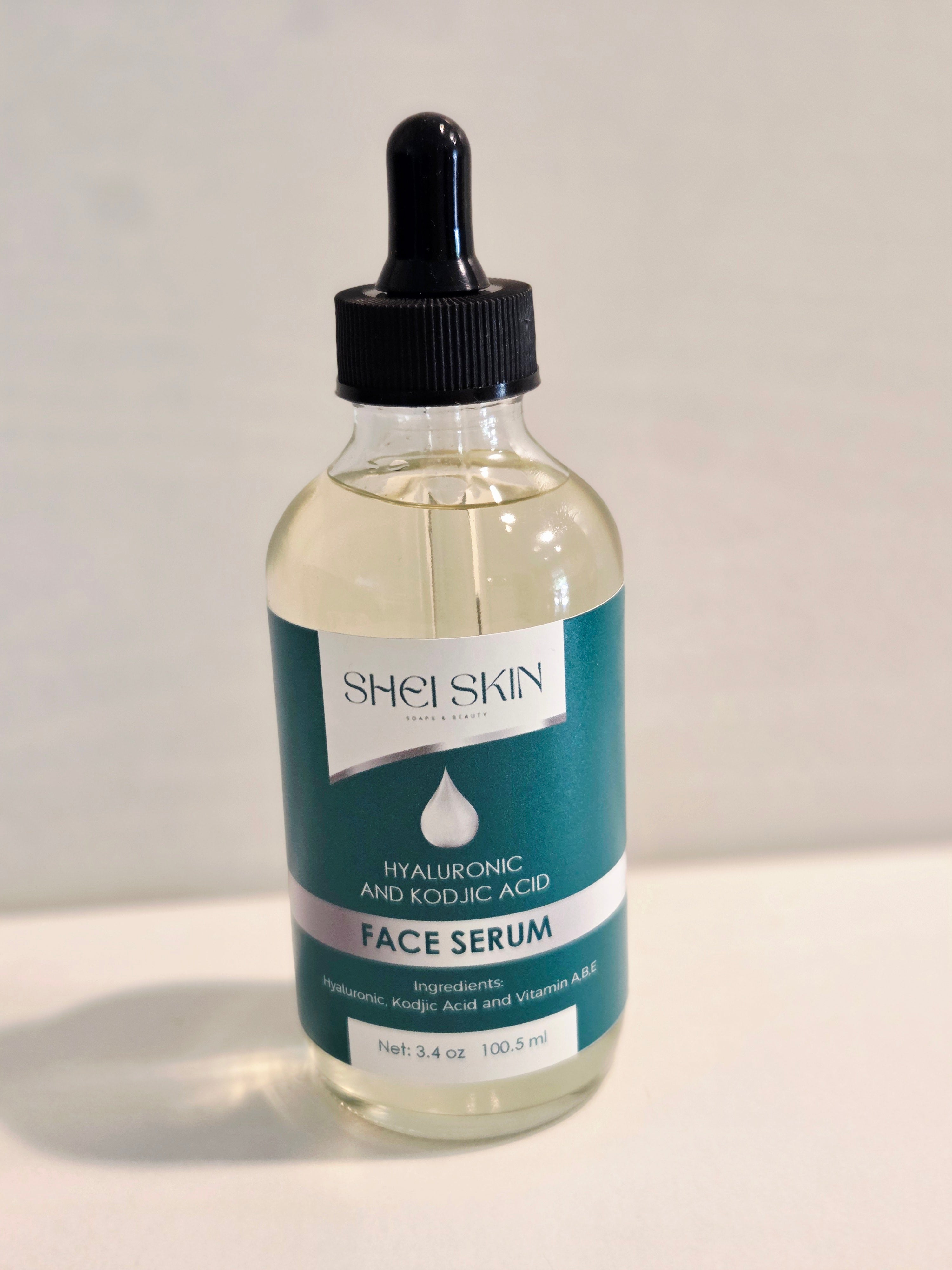 Hyaluronic And Kojic Acid  Face and Neck Serum